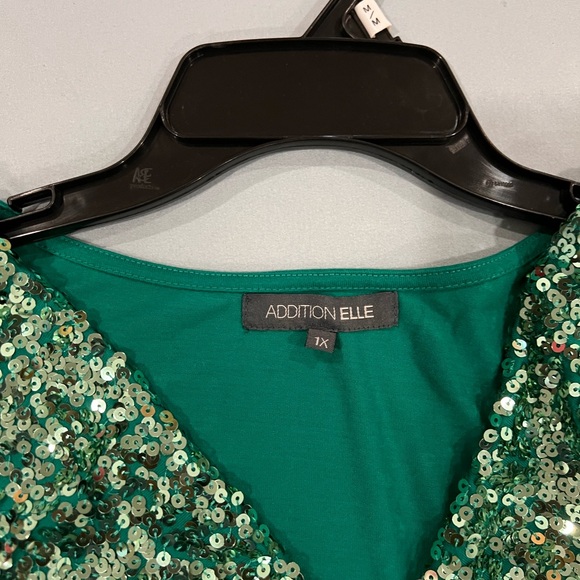 COPY - new without tags additionelle 1x party top sequins green. - Picture 3 of 3